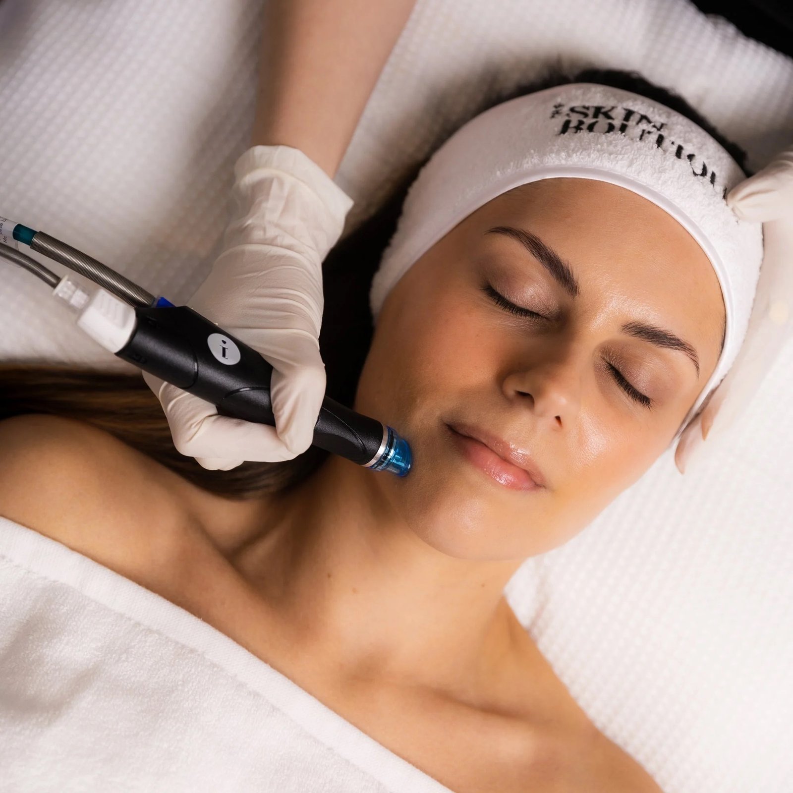 Hydrafacial Signature